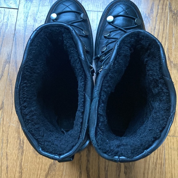 Aquatalia Black Quilted Sherling Lace-Up Boots size 9.5 - Picture 7 of 13